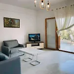 Διαμέρισμα Village Dhërmi