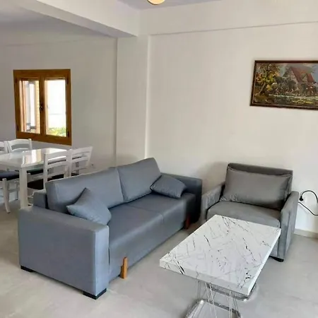 Διαμέρισμα Village Dhërmi