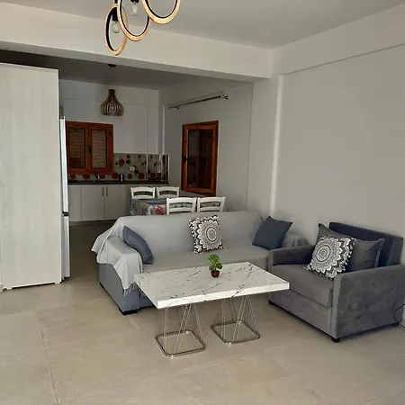 Apartament Village